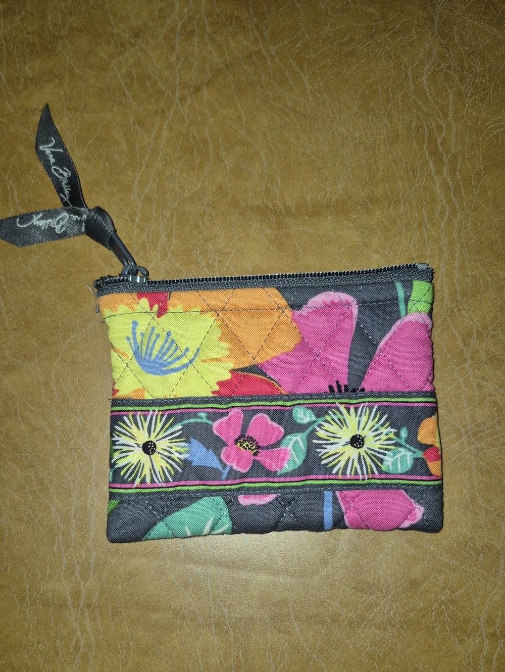 Like New Vera Bradley Quilted Coin Purse In "Jazzy Blooms"